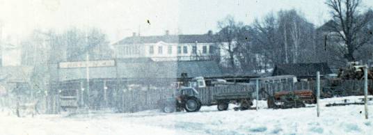 140-1.jpg