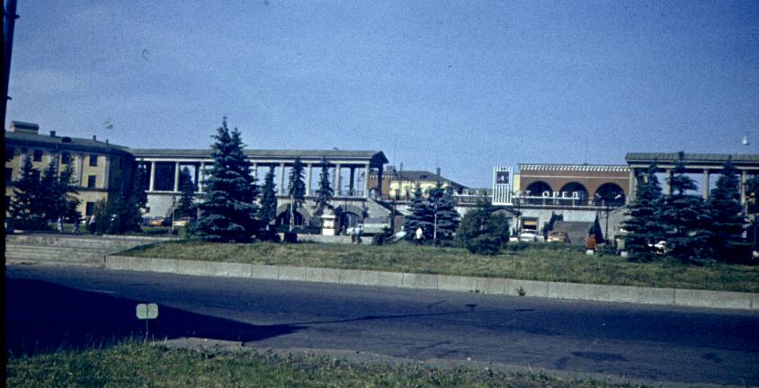 103.jpg