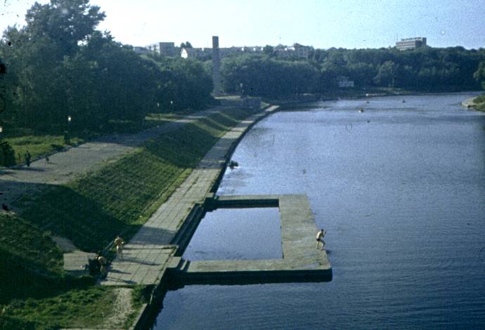 109.jpg