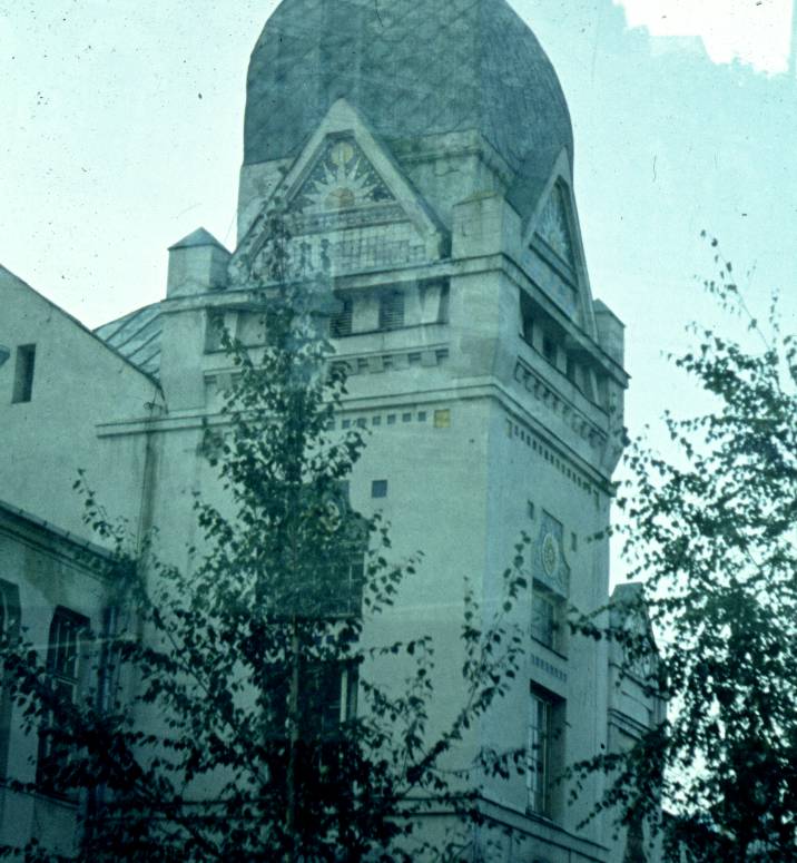 157.jpg