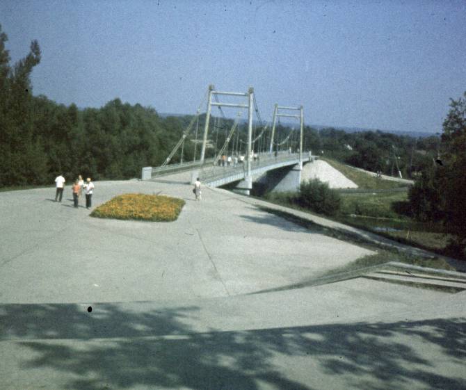 059.jpg