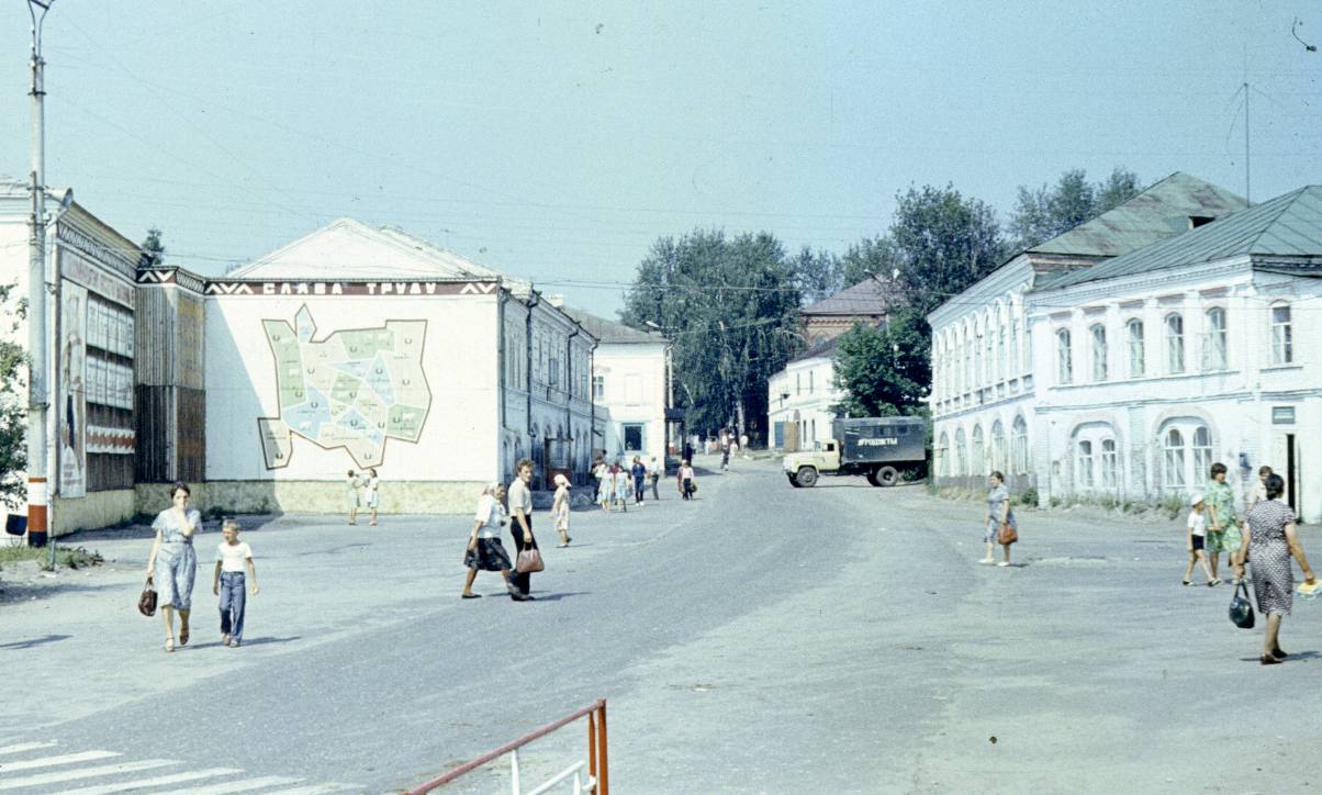 052.jpg