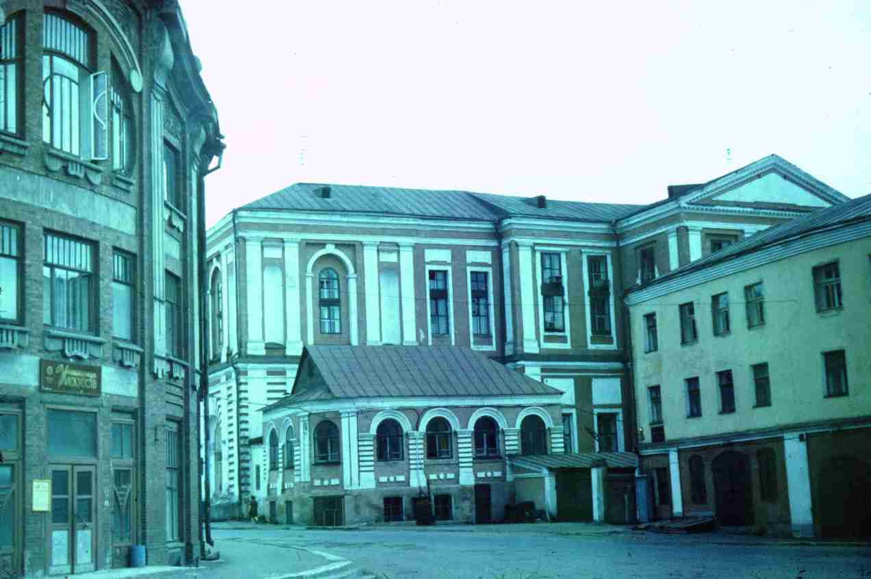070.jpg