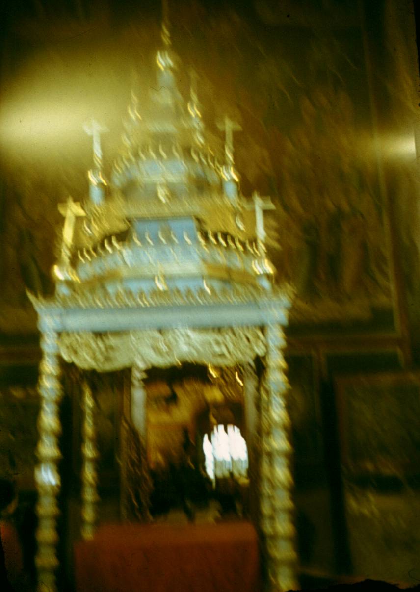 352b.JPG