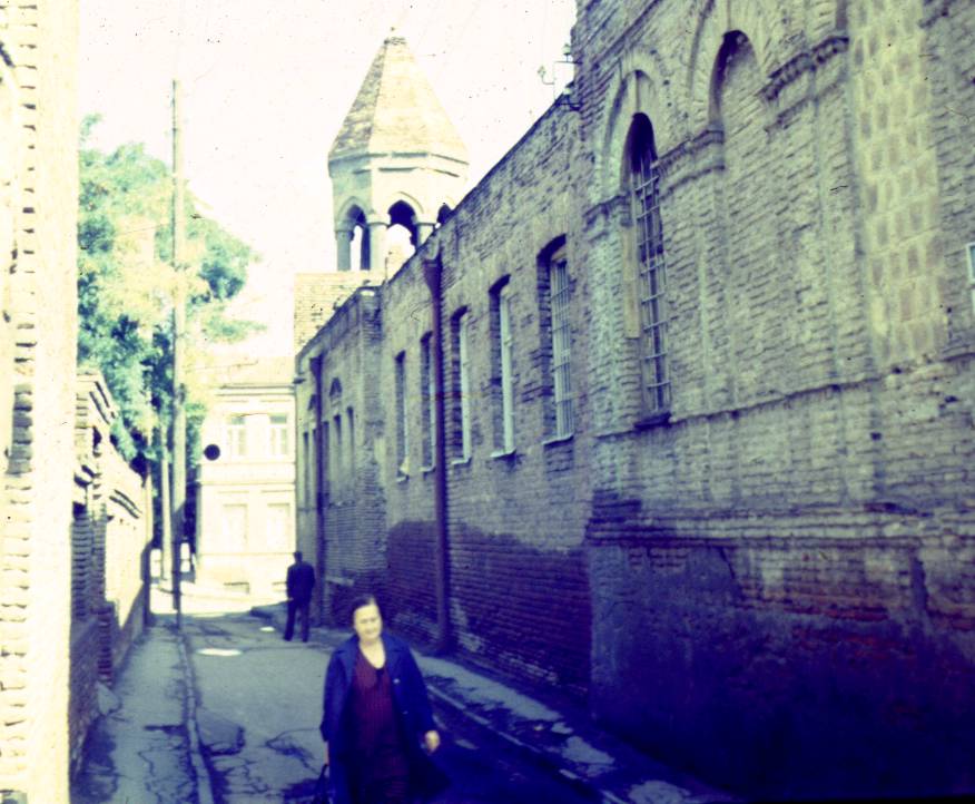 104a.JPG