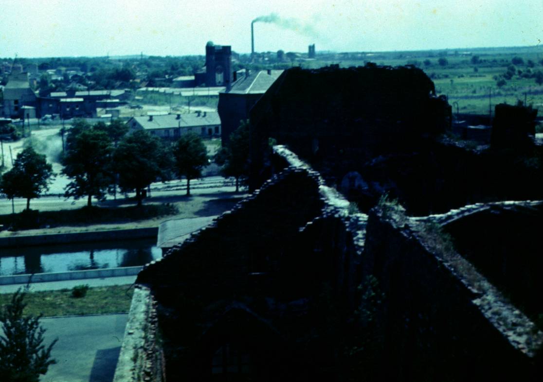 080.JPG