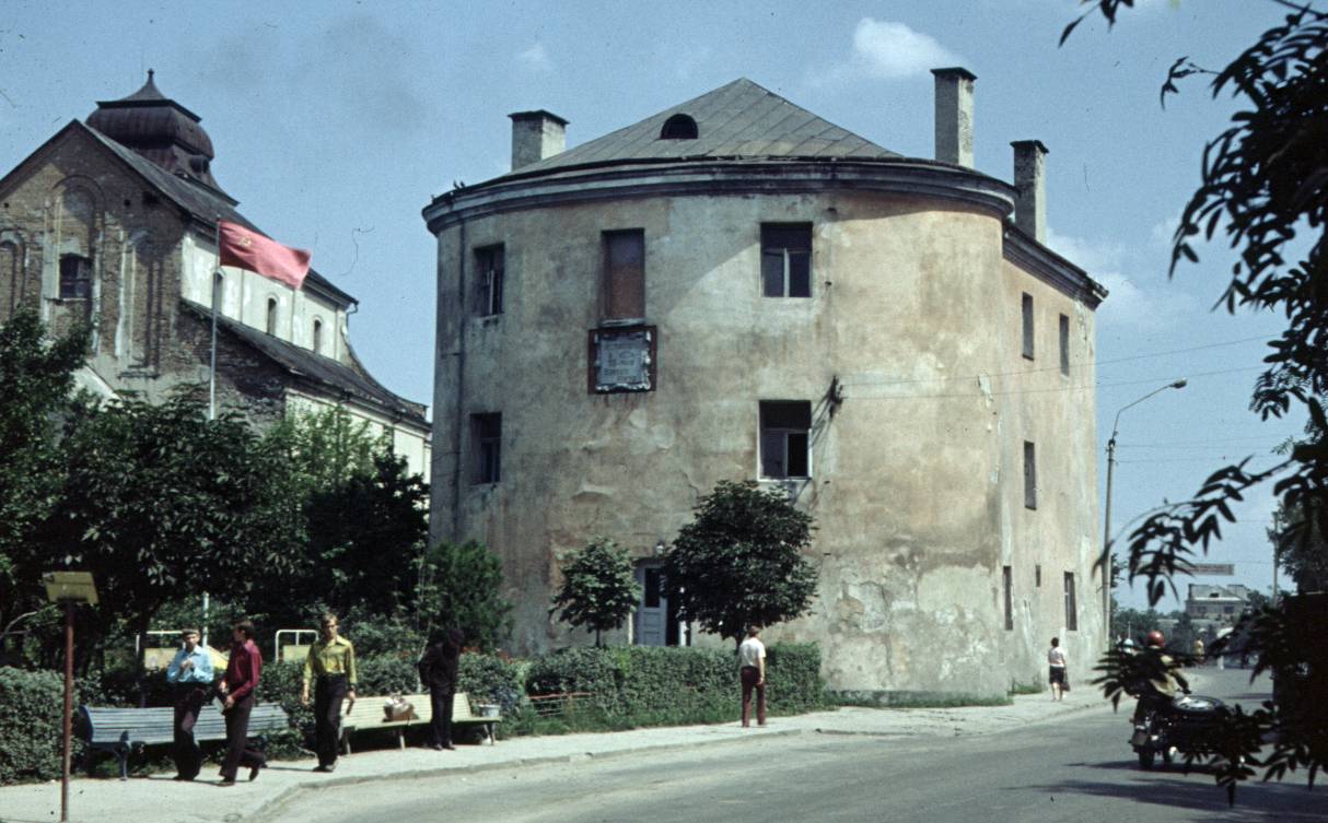 147.jpg