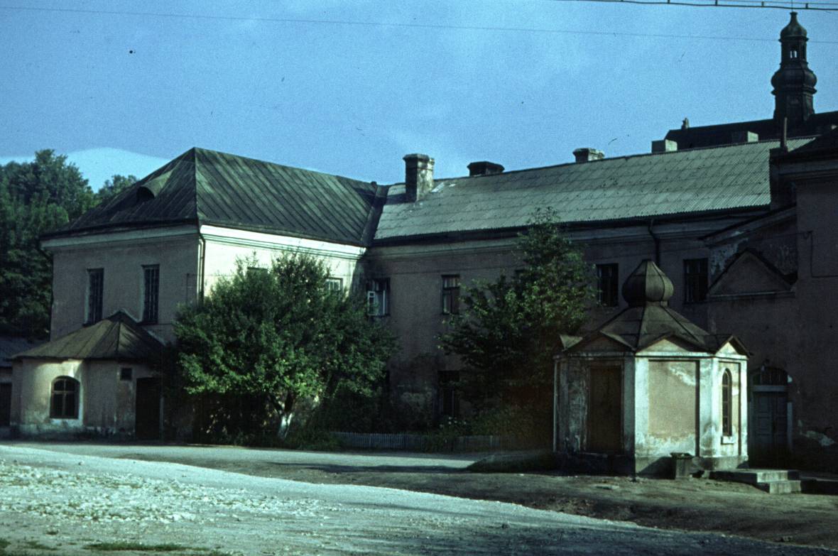 183.jpg