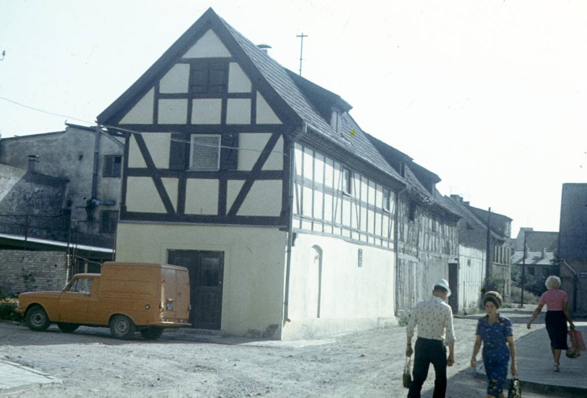 185.jpg