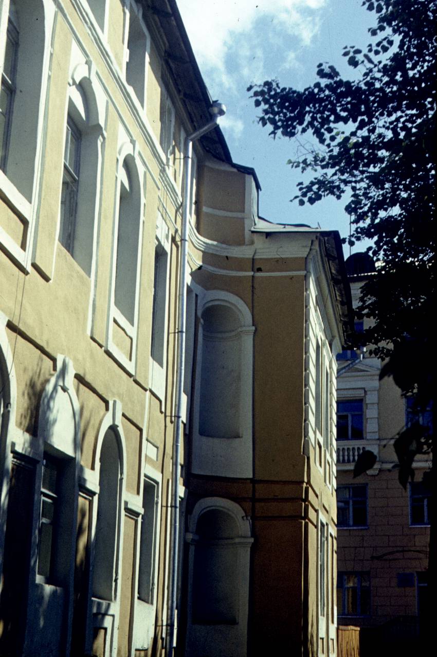 275.jpg