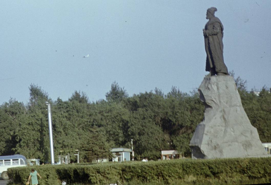 021.jpg