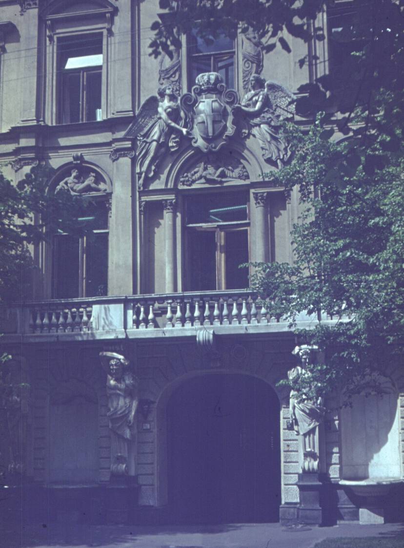 109.jpg
