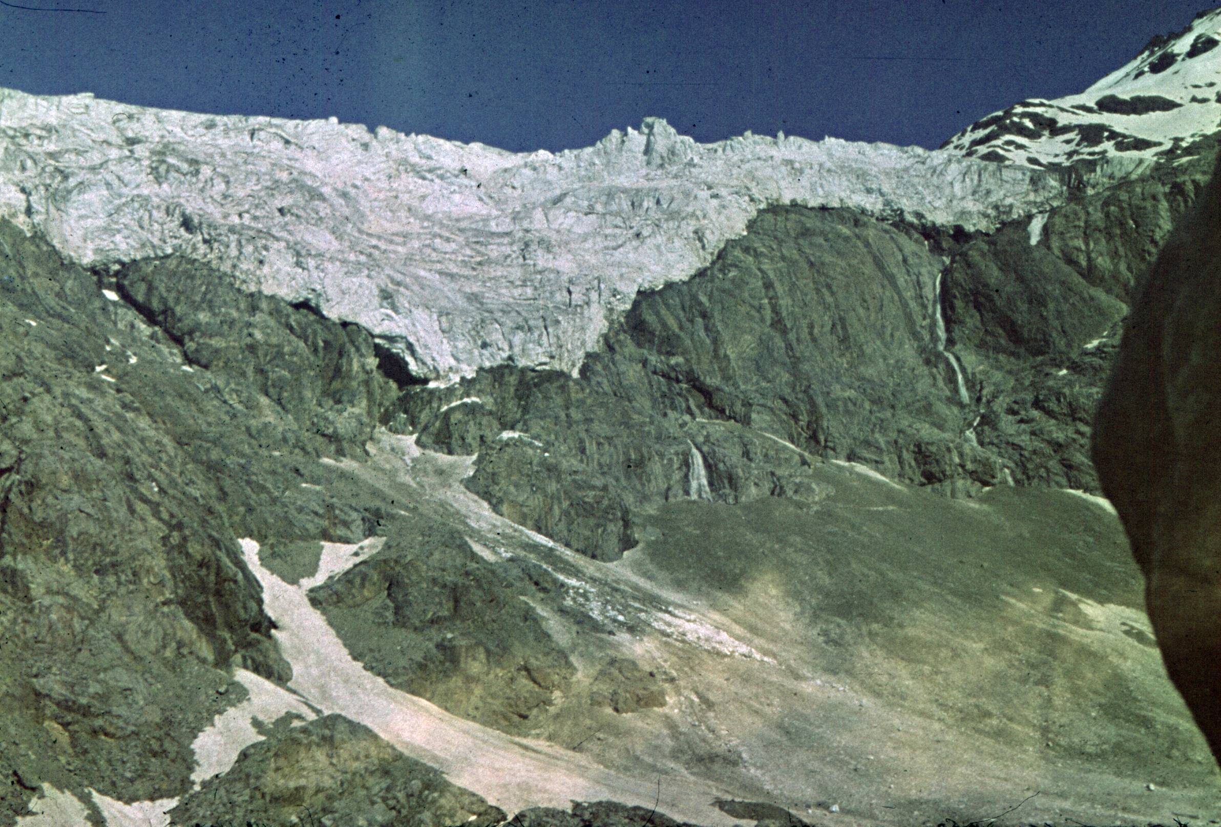 197.jpg