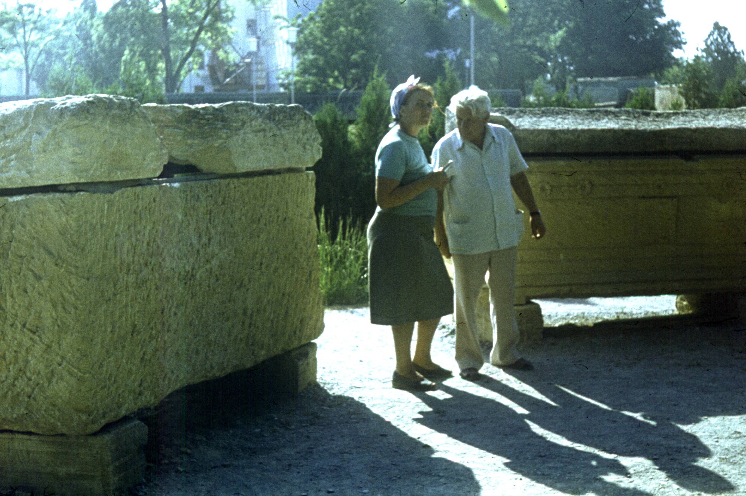 142.jpg
