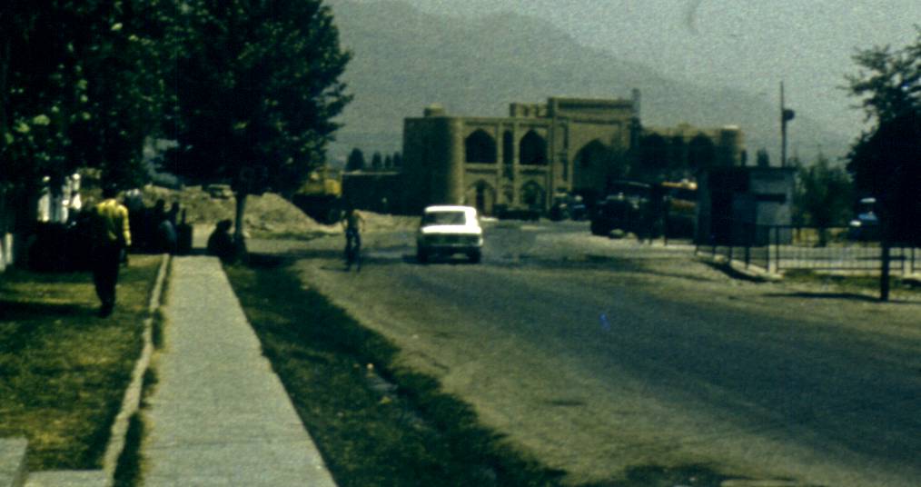 082-1.jpg